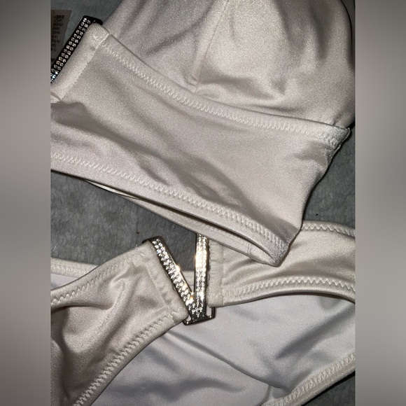 Victoria secret diamond bathing suit - Picture 2 of 5